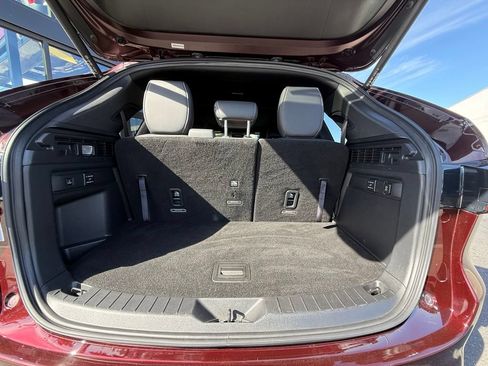 Used 2024 MAZDA CX-90 Plug-In Hybrid w/ Premium Plus AWD/4WD image 10