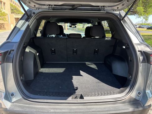 Used 2025 Chevrolet Equinox LT image 26