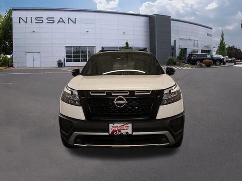 Used 2023 Nissan Pathfinder Rock Creek AWD/4WD image 7