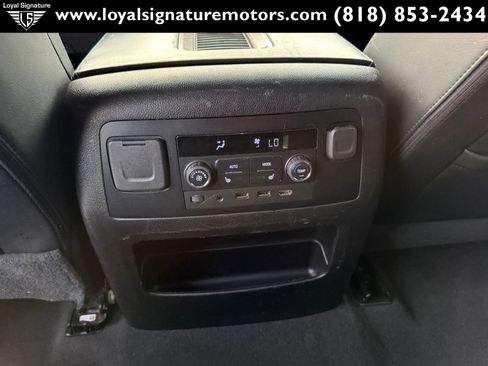 Used 2020 GMC Yukon Denali w/ Denali Ultimate Package image 21