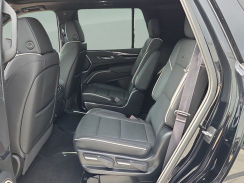 Certified 2024 Cadillac Escalade Sport RWD image 10