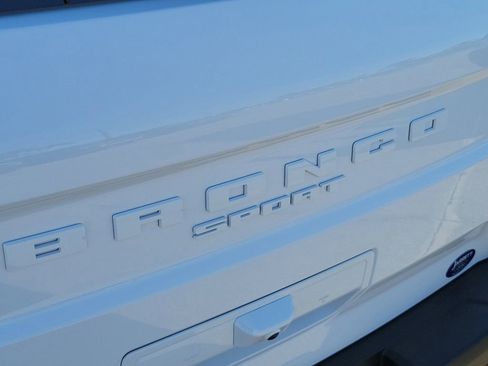 New 2025 Ford Bronco Sport Outer Banks w/ Outer Banks Tech Package+ AWD/4WD image 9