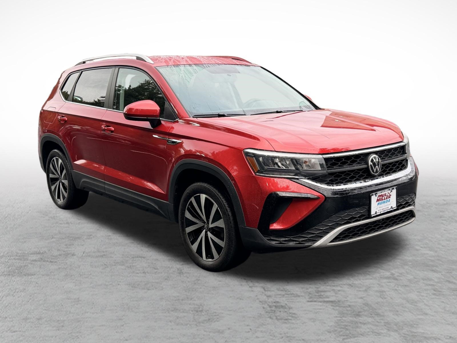 Used 2022 Volkswagen Taos SE AWD/4WD image 3