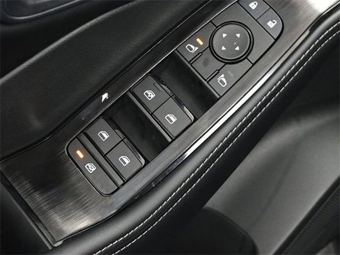 New 2026 Nissan Rogue SV image 13