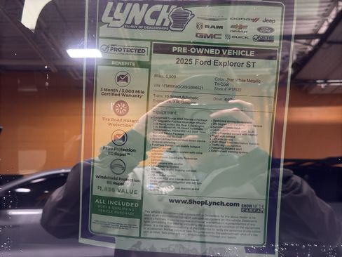 Used 2025 Ford Explorer ST image 42