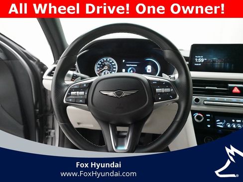 Used 2024 Genesis G70 2.5T image 4