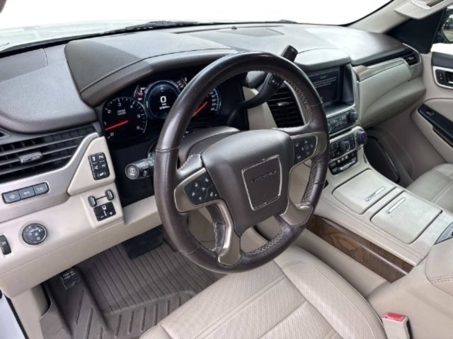 Used 2019 GMC Yukon Denali w/ Denali Ultimate Package RWD image 24