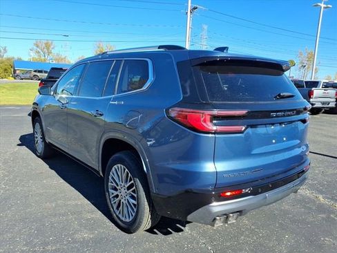 New 2026 GMC Acadia Denali w/ Super Cruise Package image 3