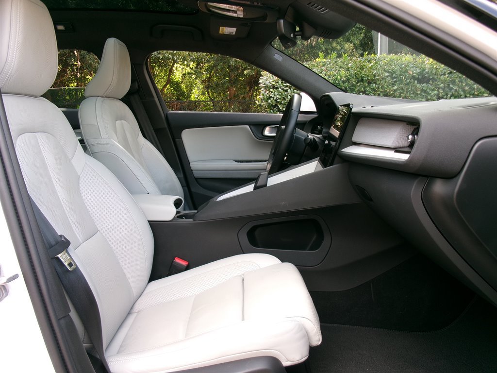 Used 2024 Polestar Polestar 2 AWD/4WD image 24