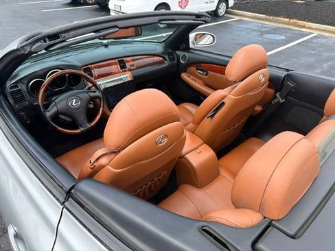 Used 2007 Lexus SC 430 Convertible RWD image 15