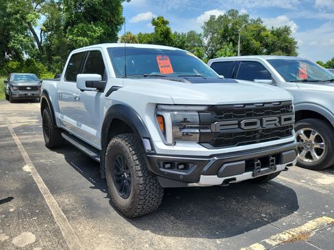 Used 2025 Ford F150 Raptor AWD/4WD image 6