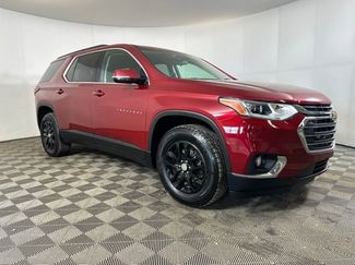 Used 2021 Chevrolet Traverse LT video 2