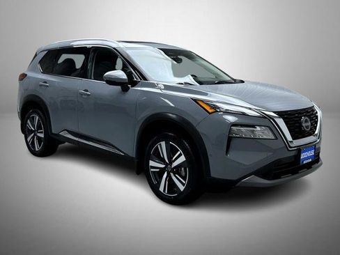 Certified 2023 Nissan Rogue SL w/ SL Premium Package AWD/4WD image 3