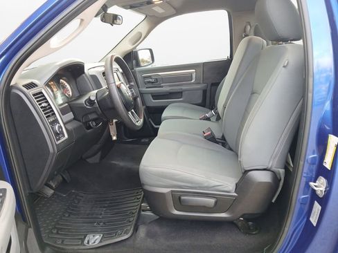 Used 2017 RAM 1500 Express image 18