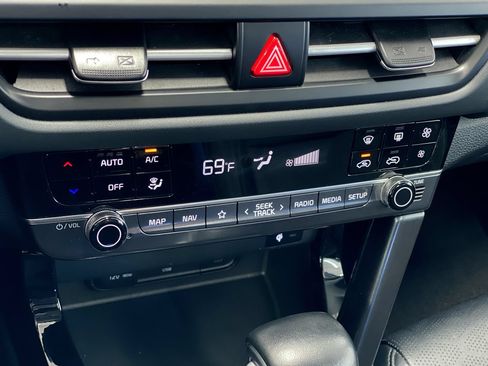 Used 2025 Kia Seltos EX w/ EX Sunroof Package FWD image 24