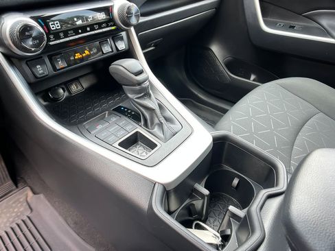 Used 2024 Toyota RAV4 XLE w/ Convenience Package image 20
