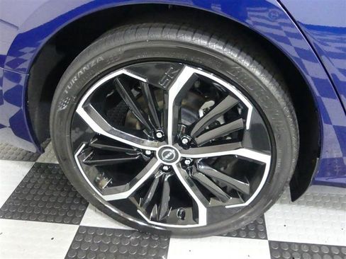 Used 2024 Nissan Altima 2.5 SR image 16