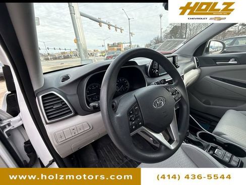 Used 2019 Hyundai Tucson SE image 10