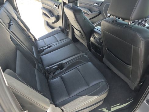 Used 2019 GMC Yukon XL SLT AWD/4WD image 19