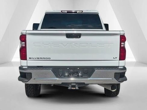 Used 2025 Chevrolet Silverado 2500 LT AWD/4WD image 6