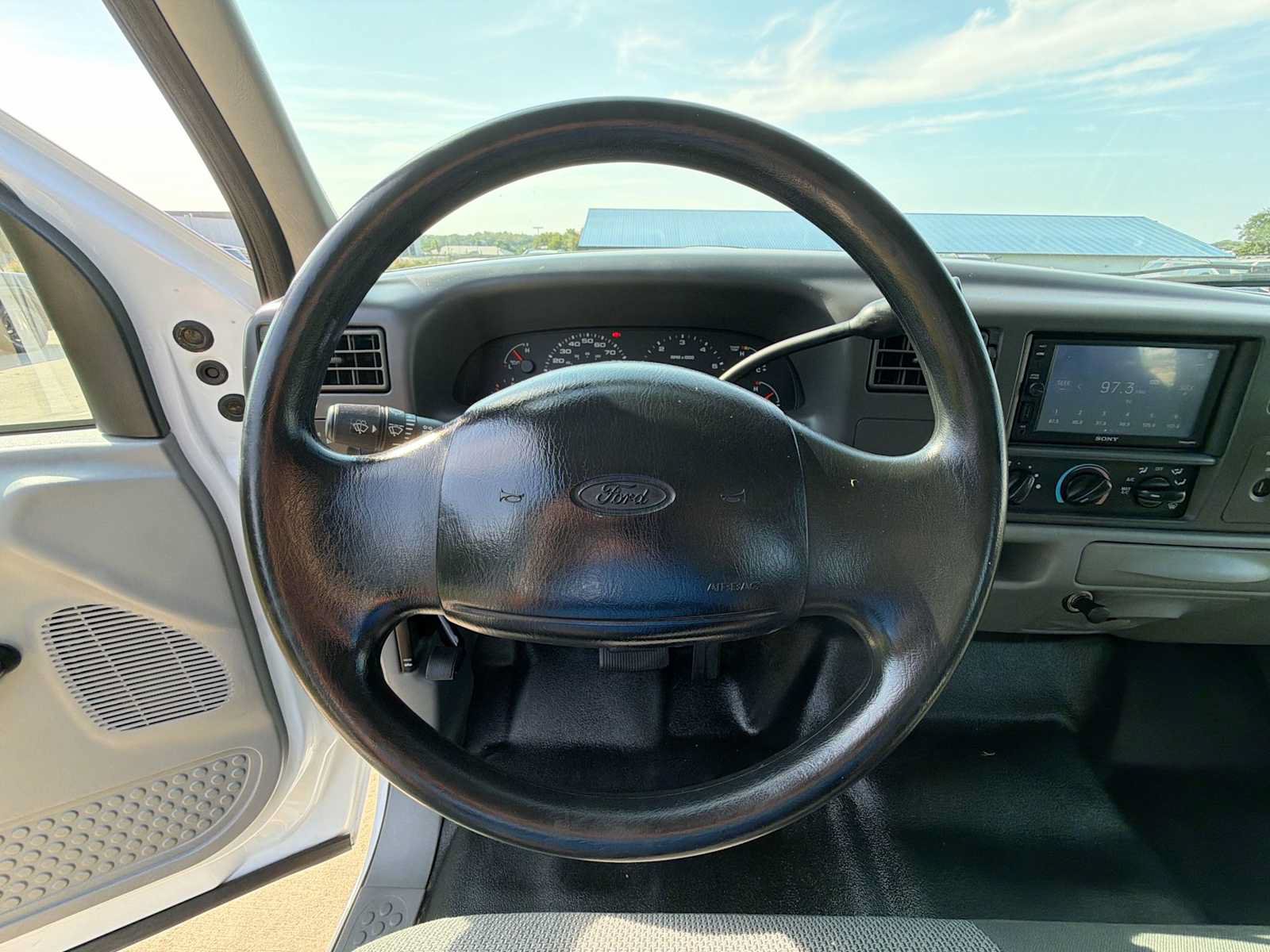 Used 2002 Ford F250 2WD SuperCab Super Duty image 18