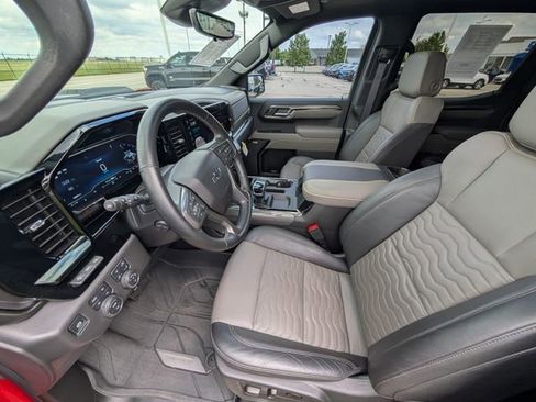 Used 2025 Chevrolet Silverado 1500 ZR2 w/ Technology Package AWD/4WD image 20