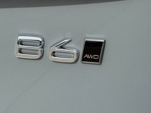 New 2026 Volvo XC90 B6 Ultra w/ Protection Package Premier image 8