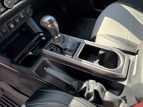 Used 2021 Toyota Tacoma TRD Off-Road w/ Technology Package image 21