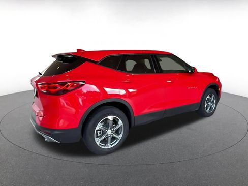 Used 2025 Chevrolet Blazer LT FWD image 15