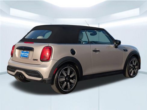 Used 2023 MINI Cooper S image 6