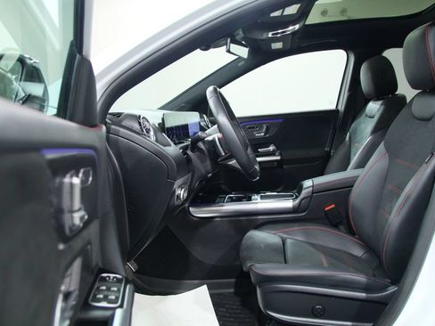 Certified 2024 Mercedes-Benz GLA 250 4MATIC image 5