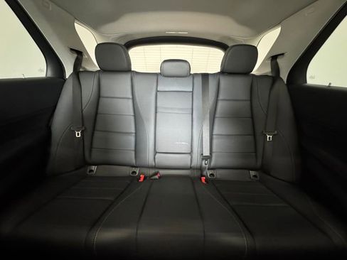 Used 2024 Mercedes-Benz GLE 350 4MATIC image 7