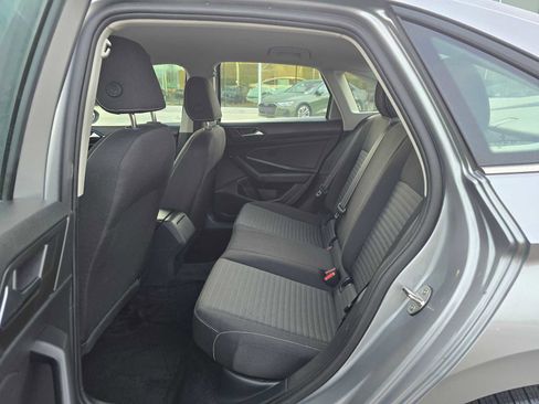 Used 2024 Volkswagen Jetta S image 18