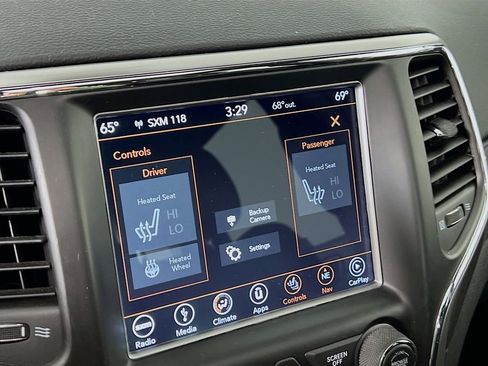 Used 2018 Jeep Grand Cherokee Altitude image 13