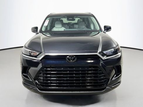 New 2026 Toyota Grand Highlander FWD image 8