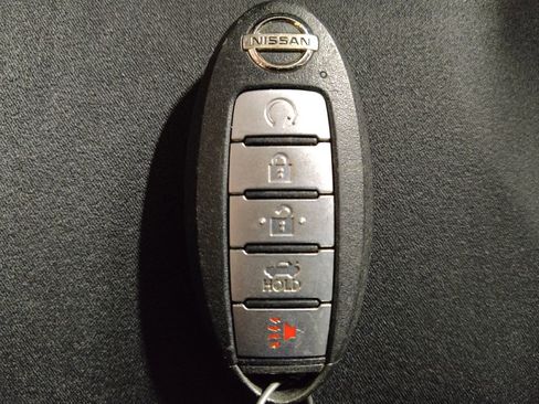 Used 2022 Nissan Altima 2.5 SV FWD image 32