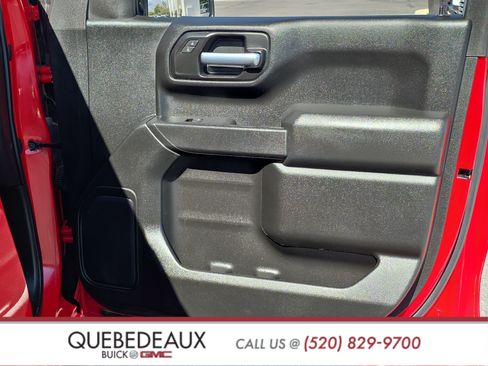 Used 2021 Chevrolet Silverado 1500 Custom Trail Boss w/ LPO, Dark Essentials Package AWD/4WD image 27