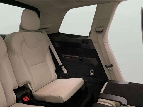 Used 2023 Volvo XC90 T8 Plus w/ Protection Package Premier image 79
