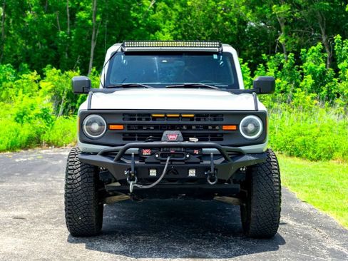 Used 2022 Ford Bronco 2-Door w/ Sasquatch Package AWD/4WD image 5