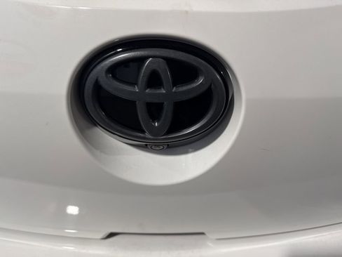 Used 2022 Toyota Corolla SE FWD image 20