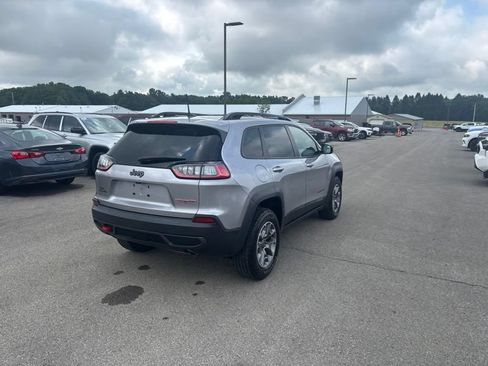 Used 2022 Jeep Cherokee Trailhawk w/ Premium Leather Package AWD/4WD image 3