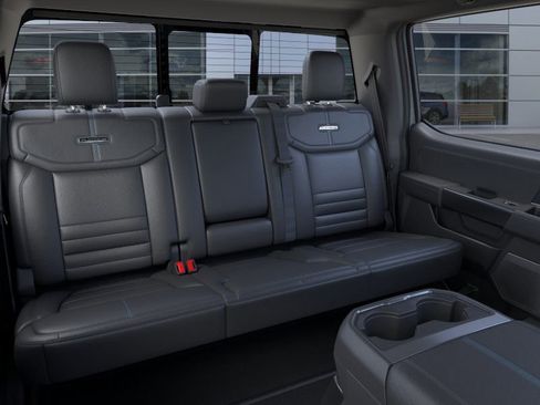New 2026 Ford F450 Platinum w/ FX4 Off-Road Package image 11