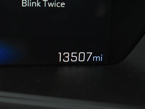 Used 2024 Chevrolet Colorado Trail Boss image 29