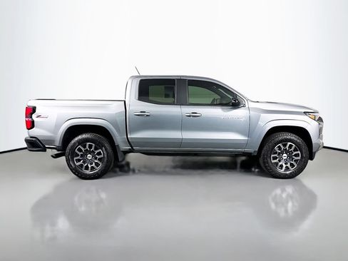 Certified 2024 Chevrolet Colorado Z71 w/ Z71 Convenience Package 2 AWD/4WD image 8