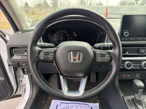 Used 2024 Honda Civic EX-L image 13