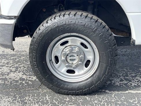 Used 2020 Ford F350 XL w/ Power Equipment Group image 9