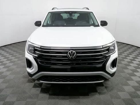 New 2026 Volkswagen Atlas Peak Edition image 36