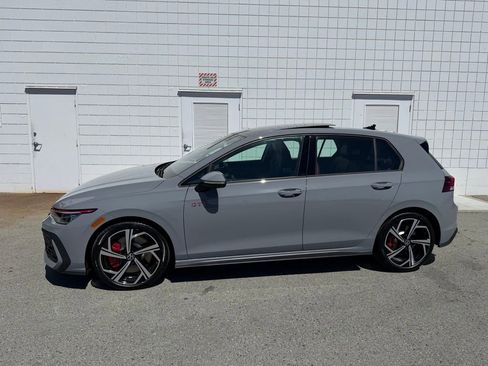 New 2026 Volkswagen GTI SE FWD image 3