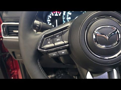 New 2025 MAZDA CX-5 Signature image 64