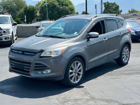 Used 2014 Ford Escape SE w/ SE Chrome Package AWD/4WD image 9
